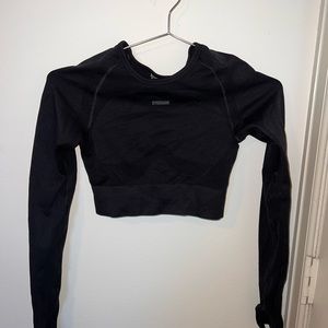 Never worn!! Too small for me